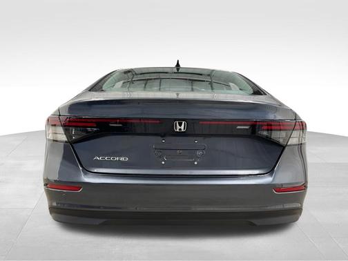 Meteorite 2026 Honda Accord SE