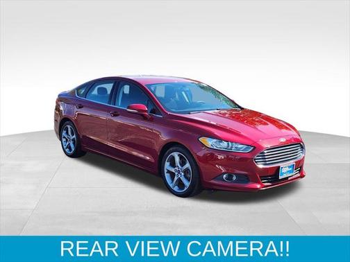 2015 Ford Fusion SE