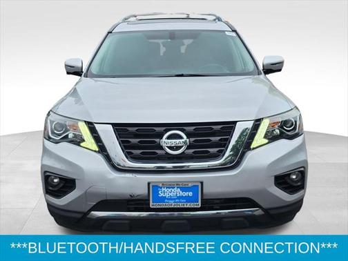 2017 Nissan Pathfinder SL