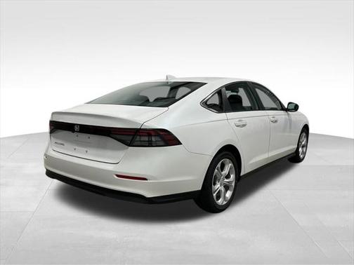 2025 Honda Accord LX 1.5T