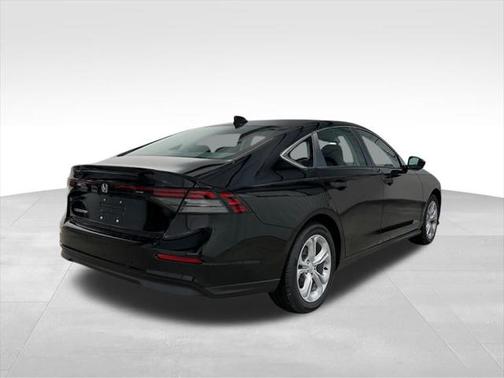 2025 Honda Accord LX 1.5T