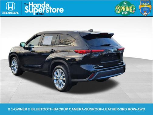 Midnight Black Metallic 2020 Toyota Highlander Limited