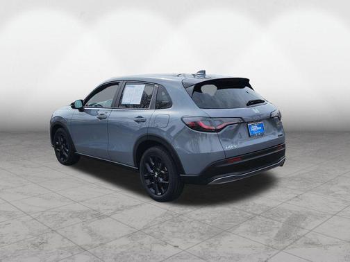 Urban Gray Pearl 2024 Honda HR-V Sport