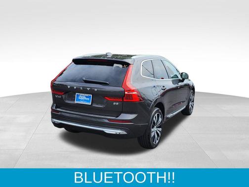 2023 Volvo XC60 B5 Plus Bright Theme