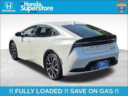 Pearl 2023 Toyota Prius Prime XSE