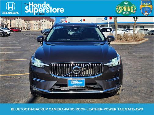 Onyx Black Metallic 2023 Volvo XC60 B5 Plus Bright Theme