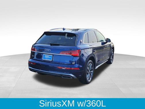 2024 Audi Q5 45 S line Premium