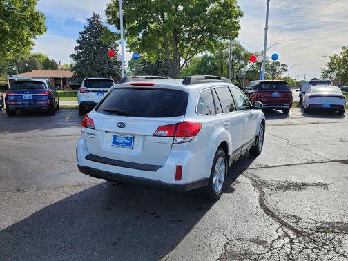 2013 Subaru Outback 2.5i Premium