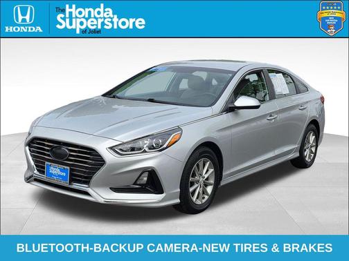 Symphony Silver 2018 Hyundai SONATA SE