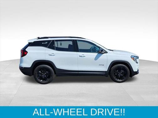 2022 GMC Terrain AT4
