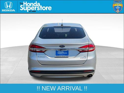 Ingot Silver 2018 Ford Fusion Hybrid SE