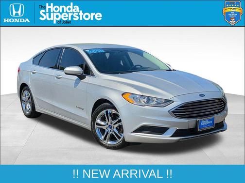 Ingot Silver 2018 Ford Fusion Hybrid SE