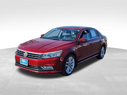 2016 Volkswagen Passat V6 SEL Premium