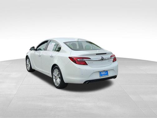 Summit White 2016 Buick Regal Turbo Premium II