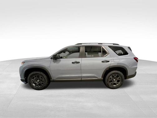Gray 2026 Honda Pilot TrailSport
