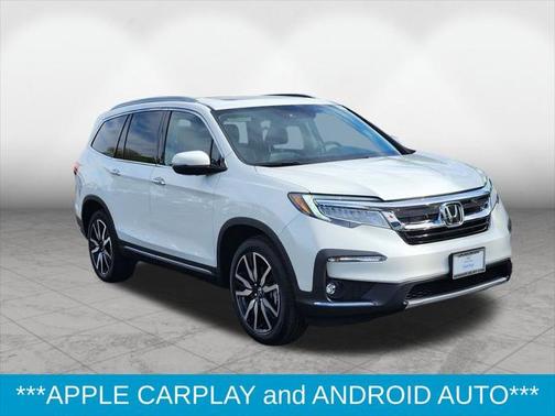 2022 Honda Pilot Touring 8-Passenger
