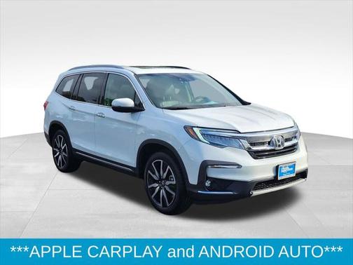 2022 Honda Pilot Touring 8-Passenger