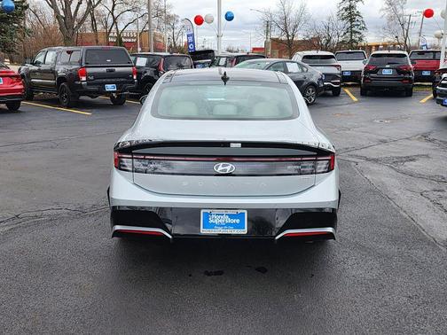 2024 Hyundai SONATA Hybrid Limited