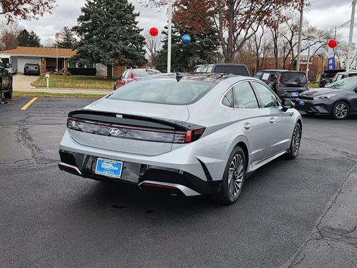 2024 Hyundai SONATA Hybrid Limited