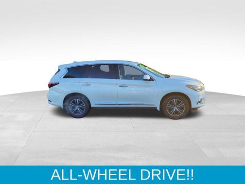 2017 INFINITI QX60 Base