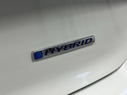 Platinum White Pearl 2026 Honda Accord Hybrid EX-L