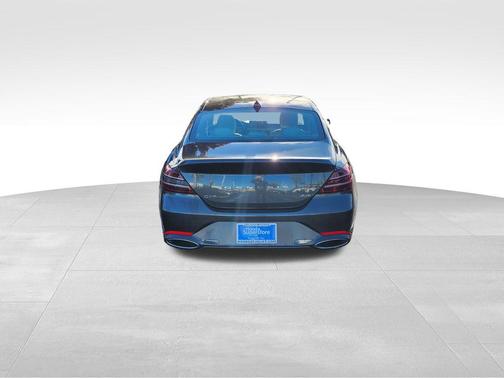 2024 Genesis G70 2.5T