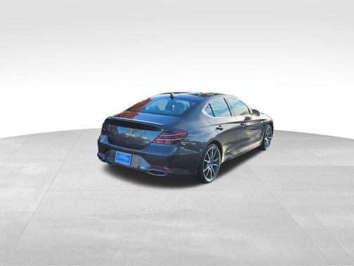 2024 Genesis G70 2.5T