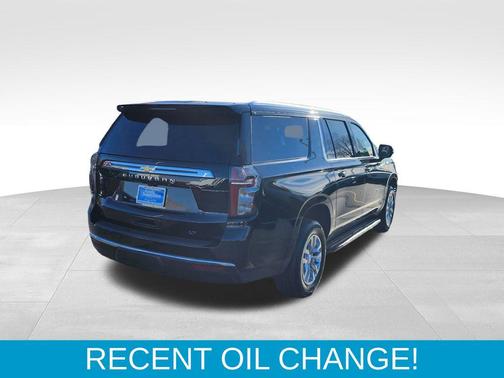 2024 Chevrolet Suburban LT