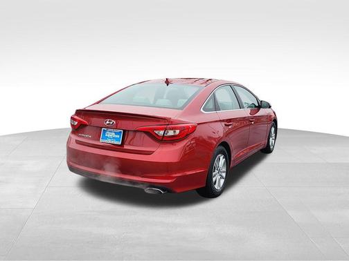 2017 Hyundai SONATA SE