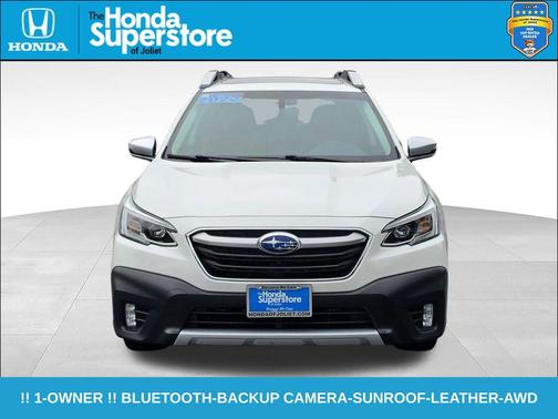 Crystal White Pearl 2022 Subaru Outback Touring
