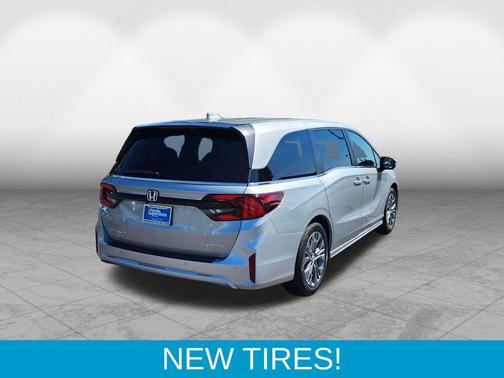 2025 Honda Odyssey Touring