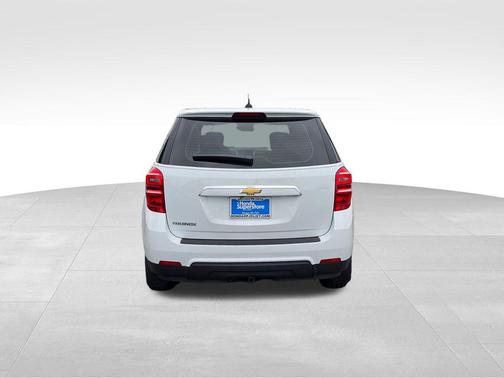 Summit White 2017 Chevrolet Equinox LS
