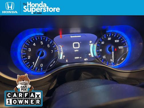 2020 Chrysler Pacifica Touring