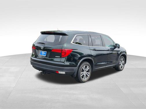 Crystal Black Pearl 2018 Honda Pilot EX-L