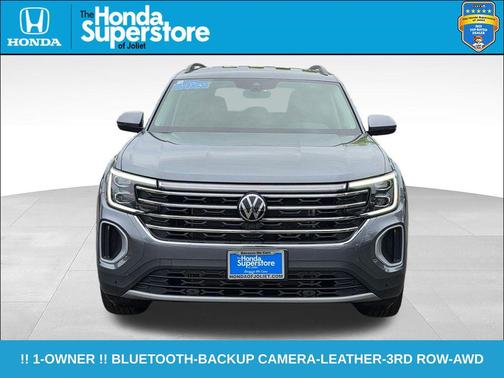 Platinum Gray Metallic 2025 Volkswagen Atlas 2.0T SE w/Technology