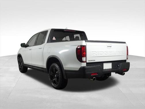 2025 Honda Ridgeline Black