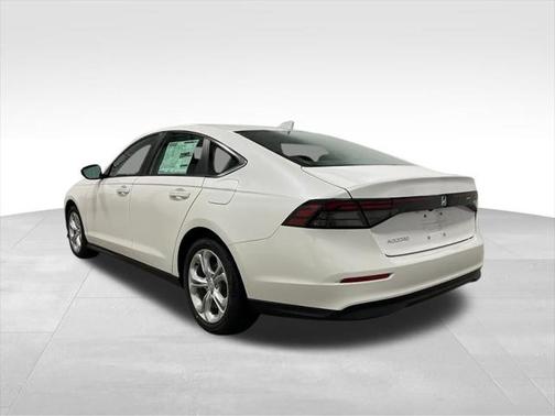 2025 Honda Accord LX 1.5T