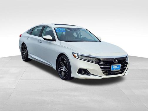 2022 Honda Accord Touring 2.0T