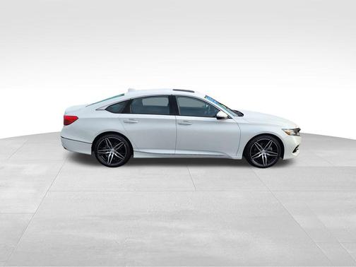 2022 Honda Accord Touring 2.0T