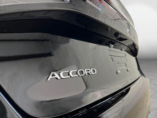 2025 Honda Accord LX 1.5T