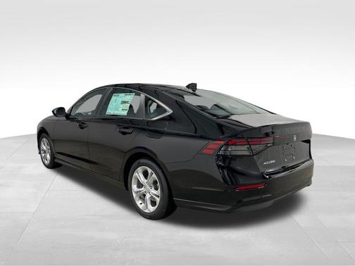 2025 Honda Accord LX 1.5T