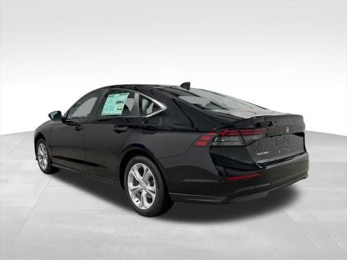 2025 Honda Accord LX 1.5T