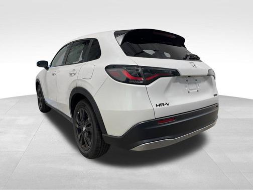 Platinum 2027 Honda HR-V Sport