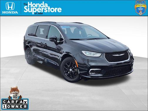 2022 Chrysler Pacifica Touring