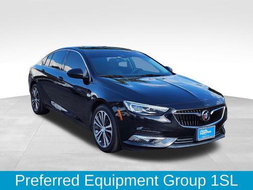 2019 Buick Regal Sportback Essence