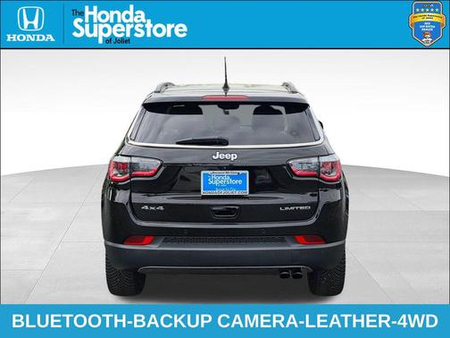 Diamond Black Crystal Pearlcoat 2019 Jeep Compass Limited