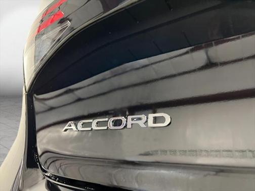 2025 Honda Accord LX 1.5T