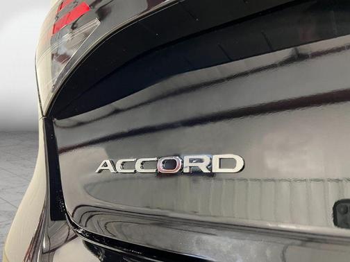 2025 Honda Accord LX 1.5T