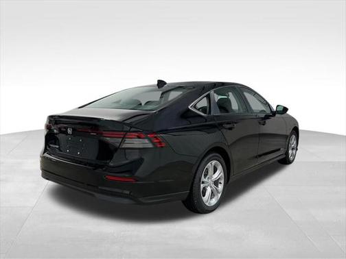 2025 Honda Accord LX 1.5T
