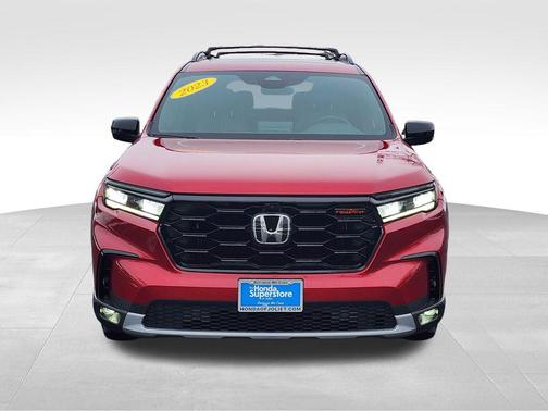 2023 Honda Pilot TrailSport